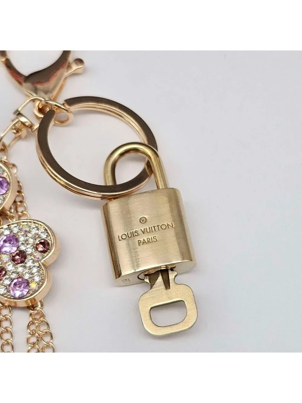 Louis Vuitton Authentic Gold Lock 🔒 Unbranded Flower Keychain Charm for Bags